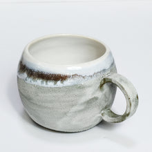Load image into Gallery viewer, Lichen glaze round cup, tea cup, coffee cup. Hugmug.
